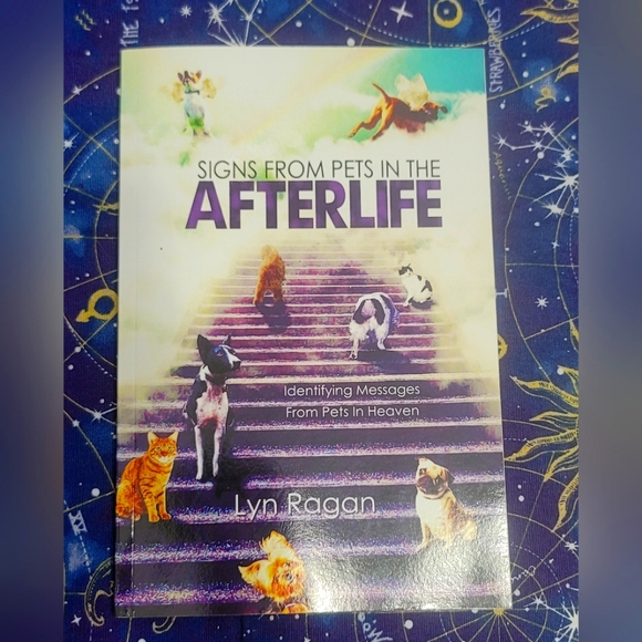 Signs From Pets in the Afterlife Book - Picture 1 of 3
